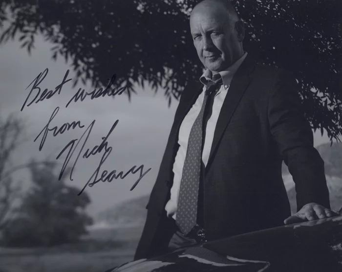 Nick Searcy autograph