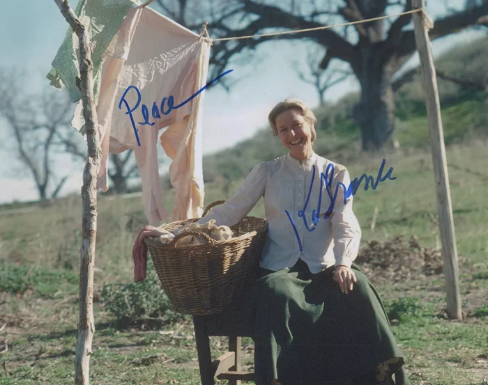 Karen Grassle autograph