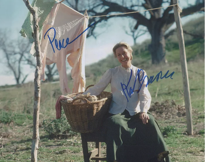 Karen Grassle autograph