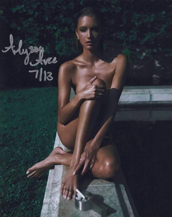 Alyssa Arce autograph