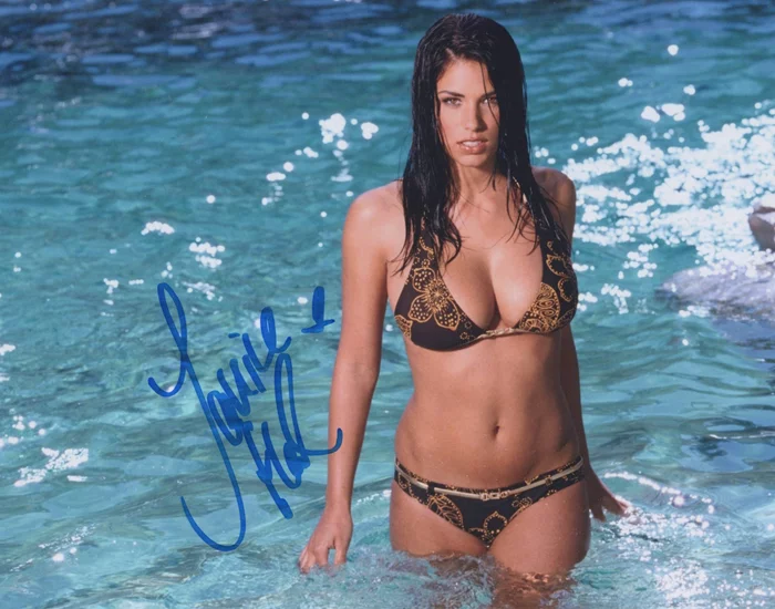 Janine Habeck autograph