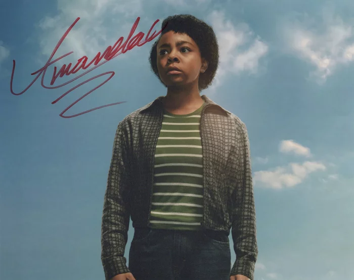 Amanda Christine autograph