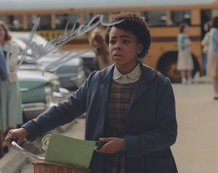 Amanda Christine autograph