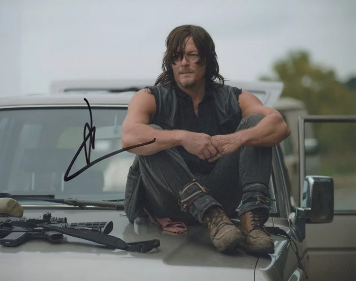 Norman Reedus autograph