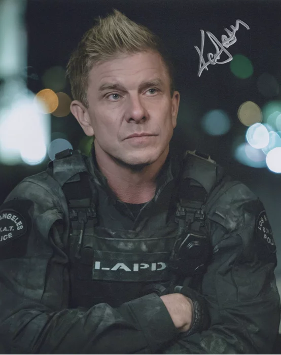 Kenneth Johnson autograph