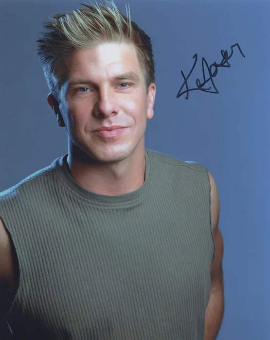 Kenneth Johnson autograph