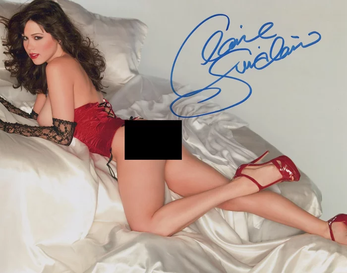 Claire Sinclair autograph
