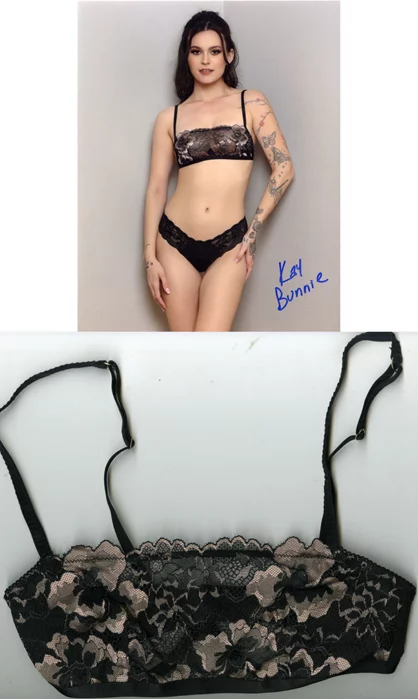 Kay Bunnie autograph
