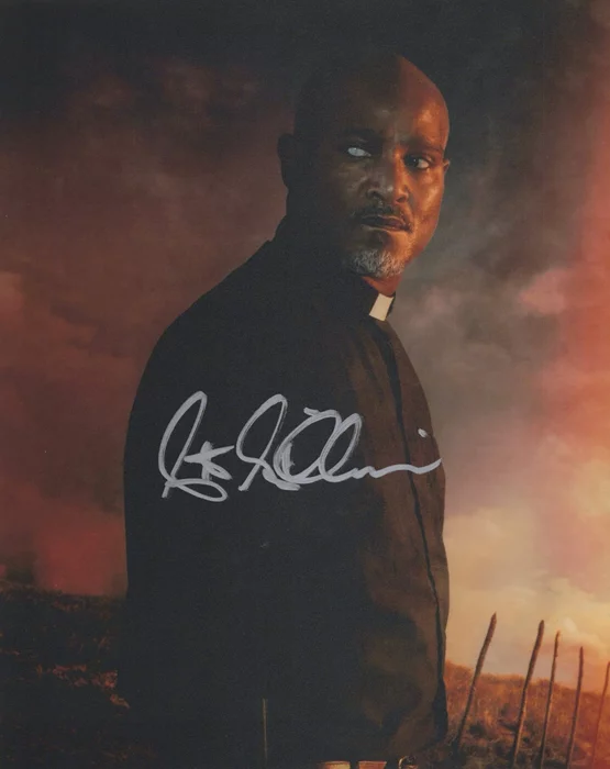 Seth Gilliam autograph