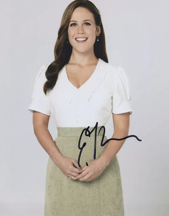 Erin Krakow autograph