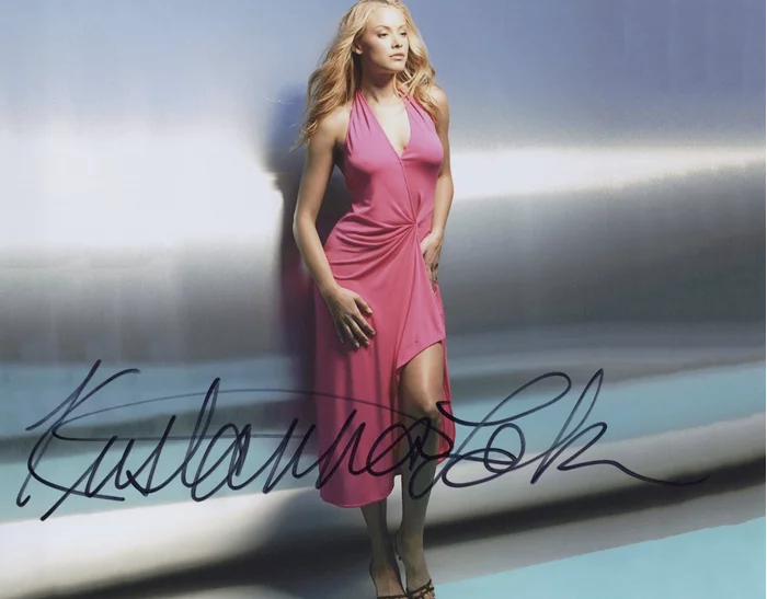Kristanna Loken autograph