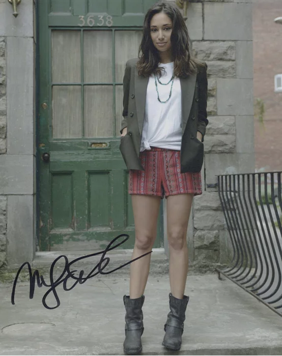 Meaghan  Rath autograph