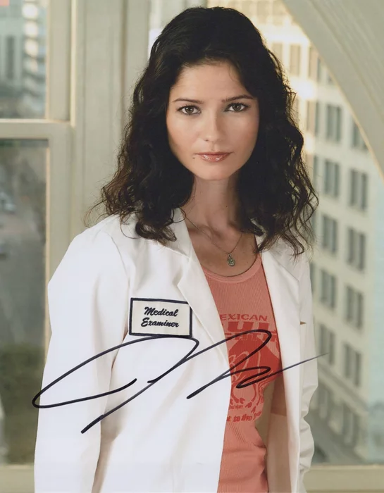 Jill Hennessy autograph