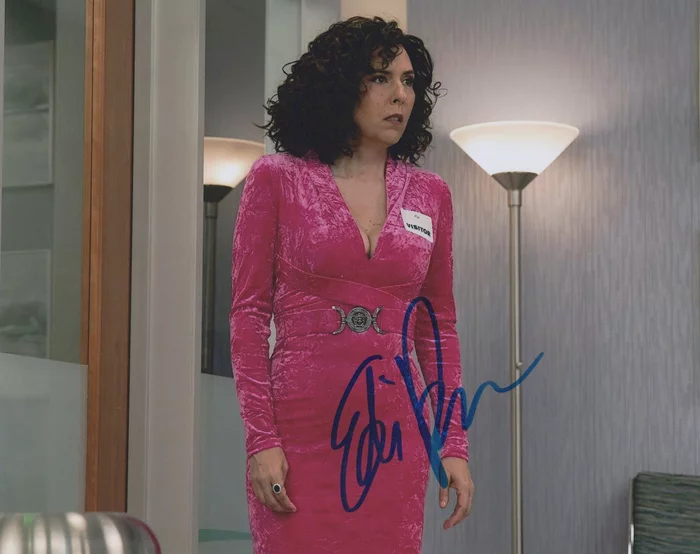 Edi Patterson autograph