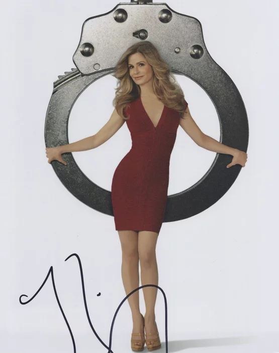 Kyra Sedgwick autograph