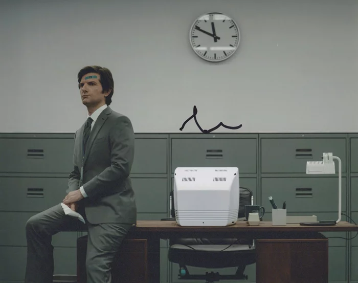 Adam Scott autograph