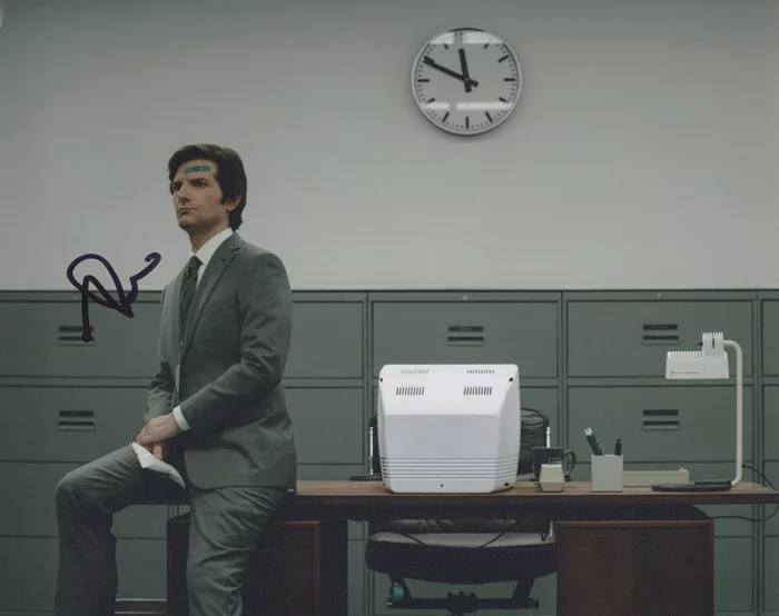 Adam Scott autograph