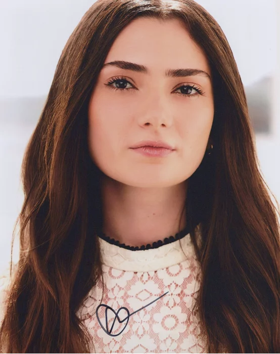Emily Robinson autograph