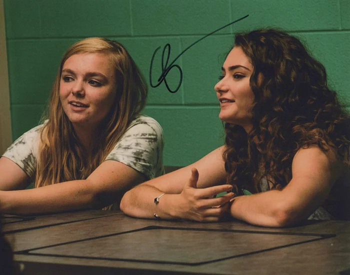 Emily Robinson autograph