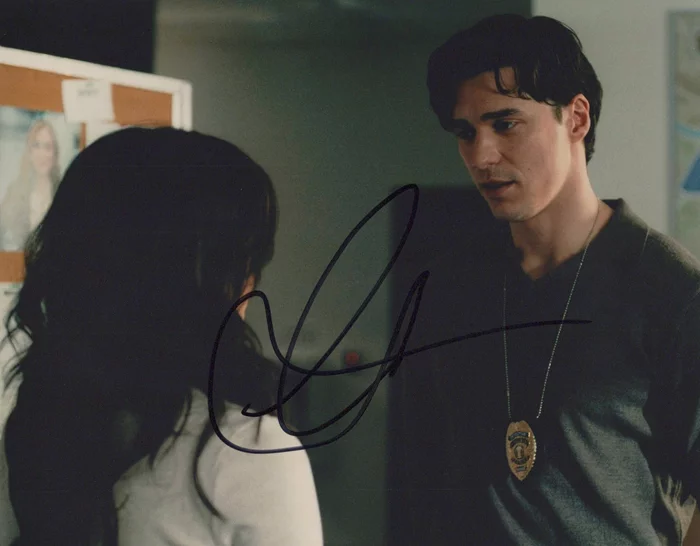 Lachlan Quarmby autograph