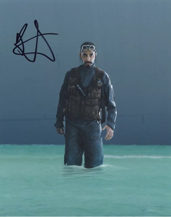 Riz Ahmed autograph