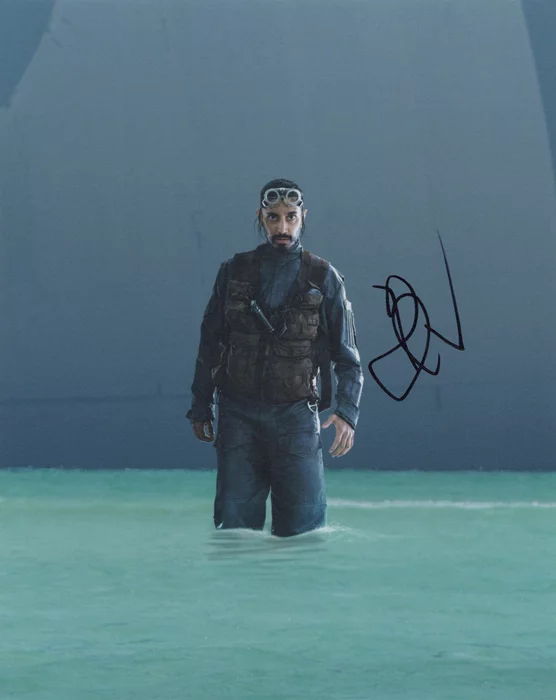 Riz Ahmed autograph