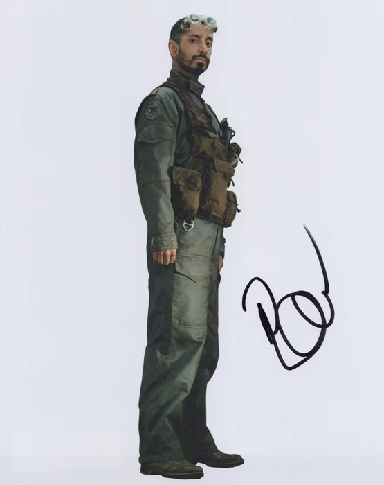Riz Ahmed autograph