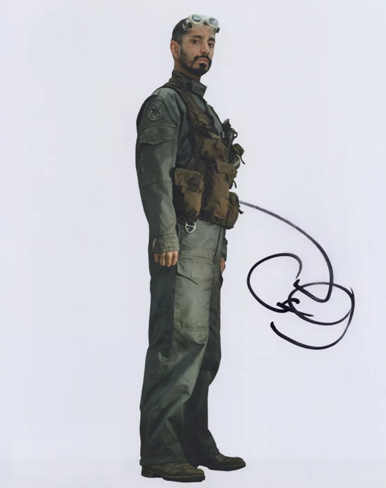 Riz Ahmed autograph