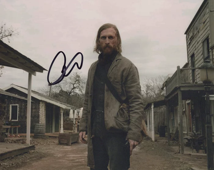 Austin Amelio autograph