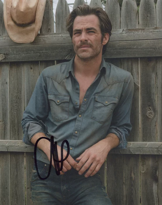 Chris Pine autograph