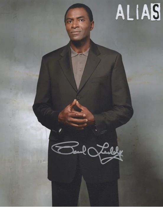 Carl Lumbly autograph