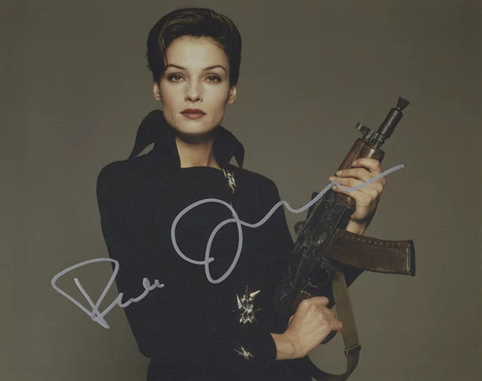 Famke Janssen autograph