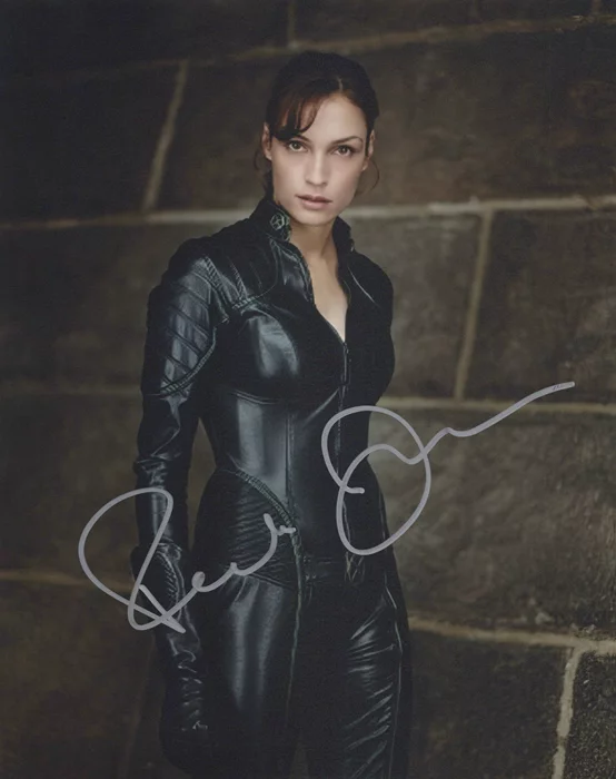 Famke Janssen autograph
