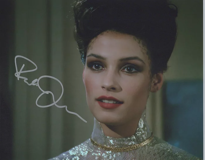 Famke Janssen autograph