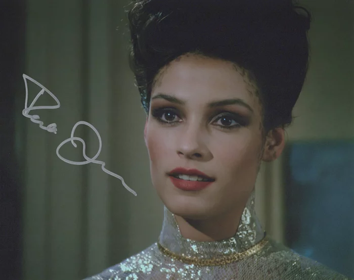 Famke Janssen autograph