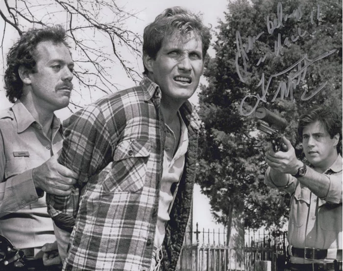 Thom Mathews autograph