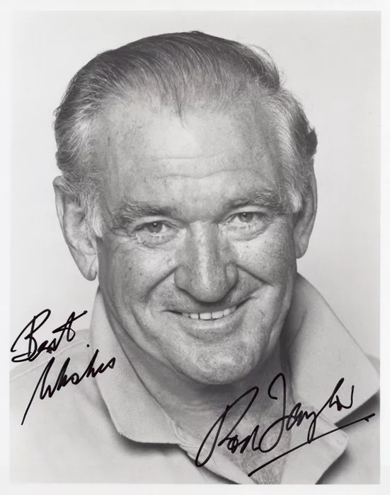 Rod Taylor autograph