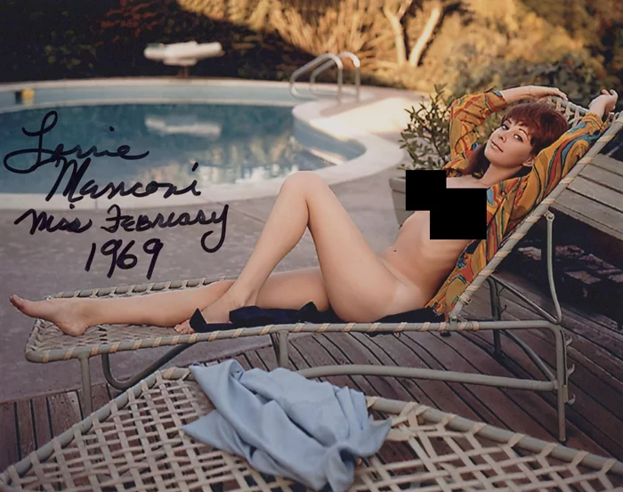 Lorrie Menconi autograph