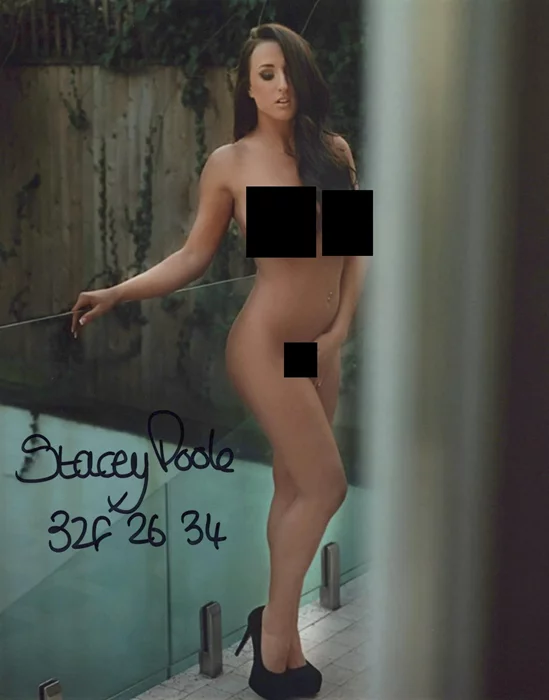 Stacey Poole autograph