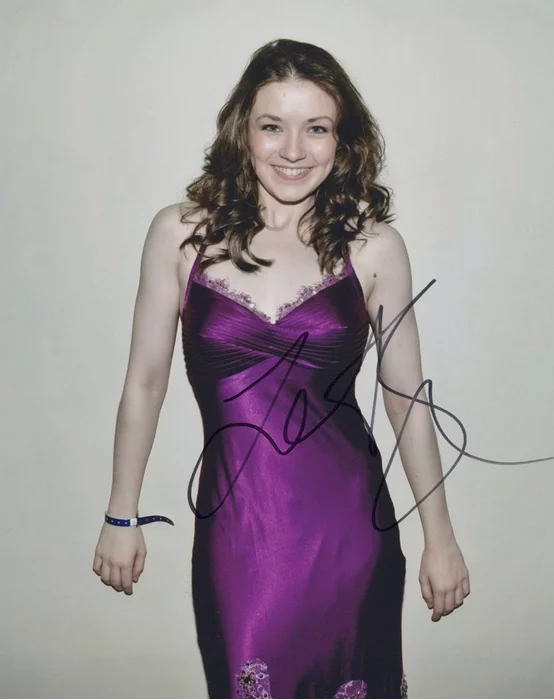 Sarah Bolger autograph