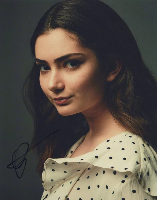 Emily Robinson autograph