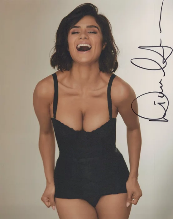 Diane Guerrero autograph