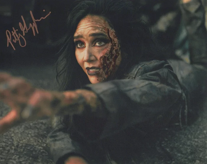 Patty Guggenheim autograph