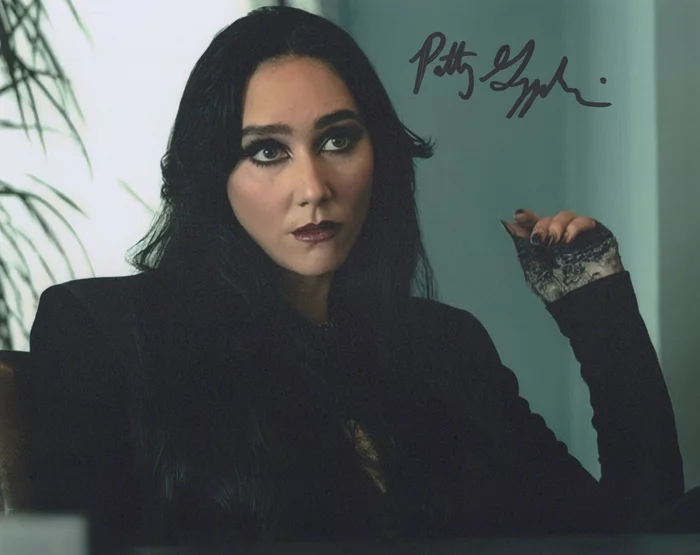 Patty Guggenheim autograph