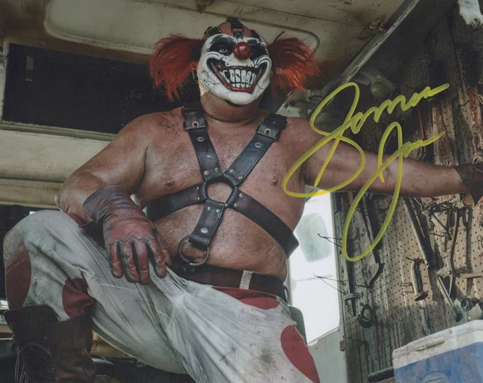 Samoa Joe autograph