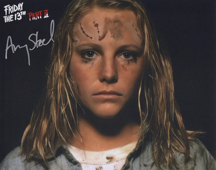 Amy Steel autograph