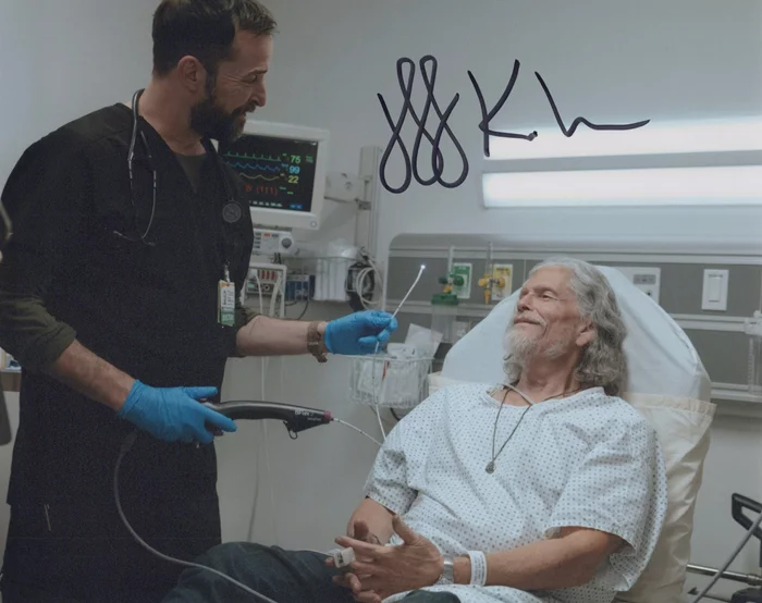 Jeff Kober autograph