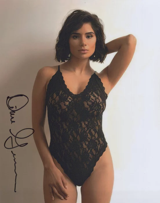 Diane Guerrero autograph
