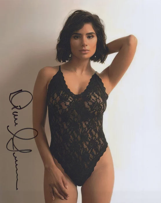 Diane Guerrero autograph
