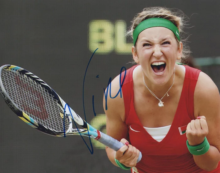 Victoria Azarenka autograph